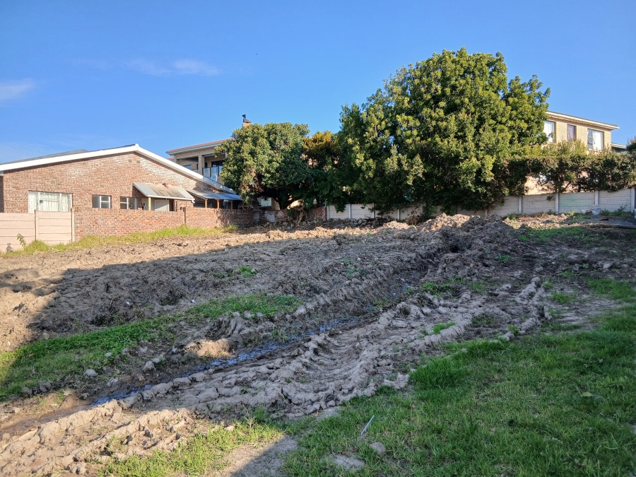 0 Bedroom Property for Sale in Wavecrest Eastern Cape